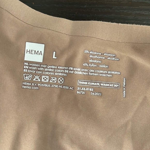 Hema Women’s seamless shaper tank size Large - Picture 7 of 7